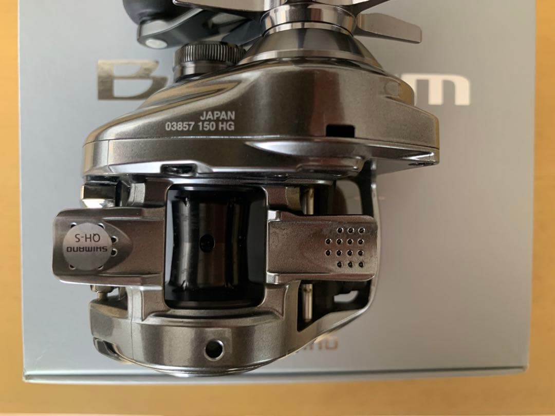 美品SHIMANO 18バンタム HG 右ハンドル