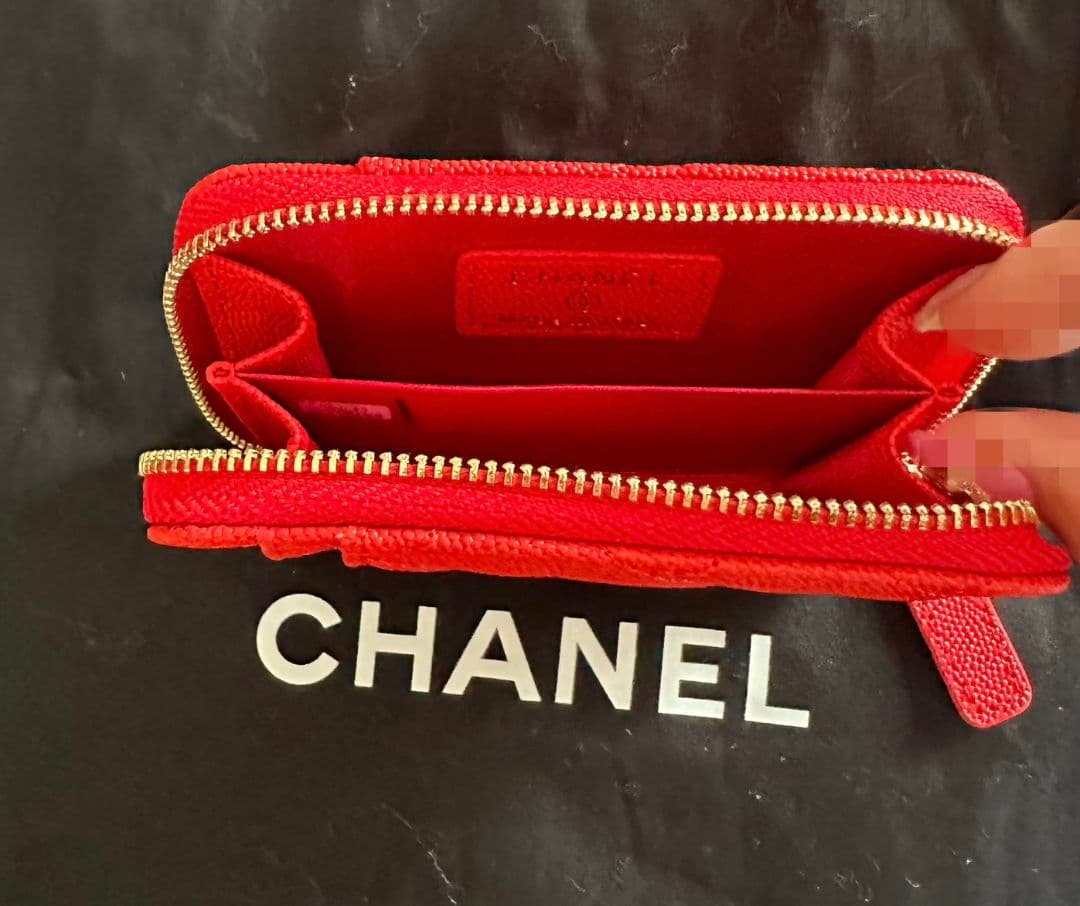 CHANELフラグメントケースケースレッドノベルティ新品