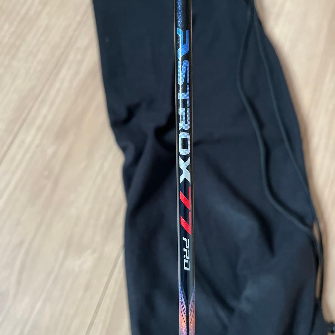 中古　ヨネックス　アストロクス77プロ4ug6