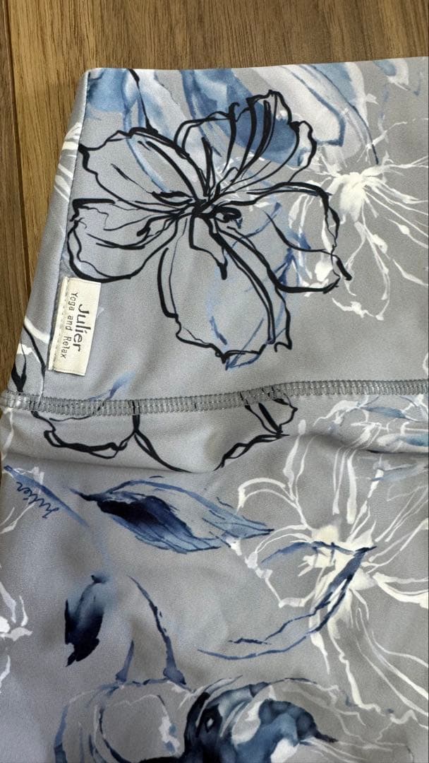 Julier 花柄 ヨガウェア 1サイズ（Mサイズ）レギンス