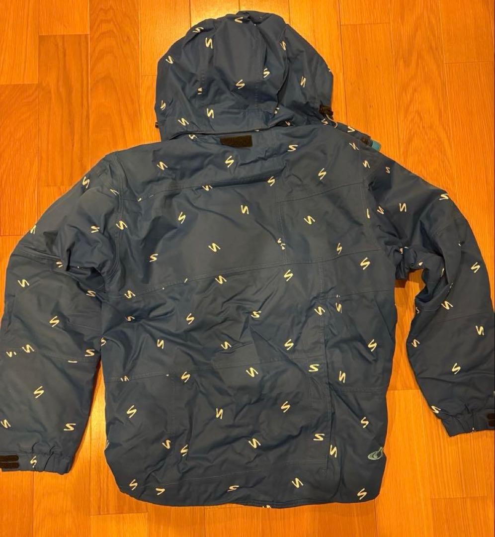 SALOMONスキーウェア上下セット