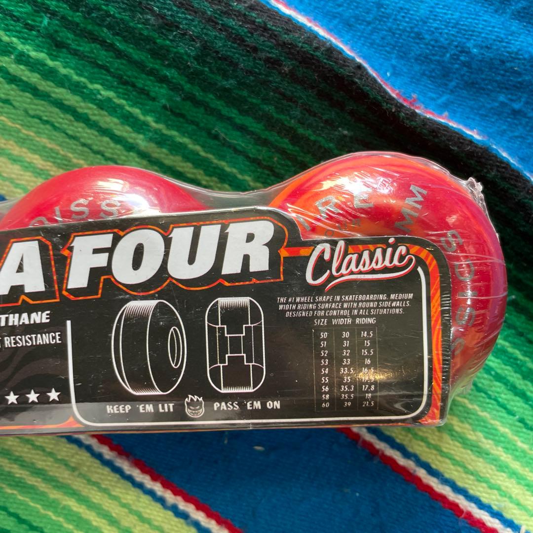 Spitfireフォーマル4クラシック56mm99a ウィール 定価¥9,130