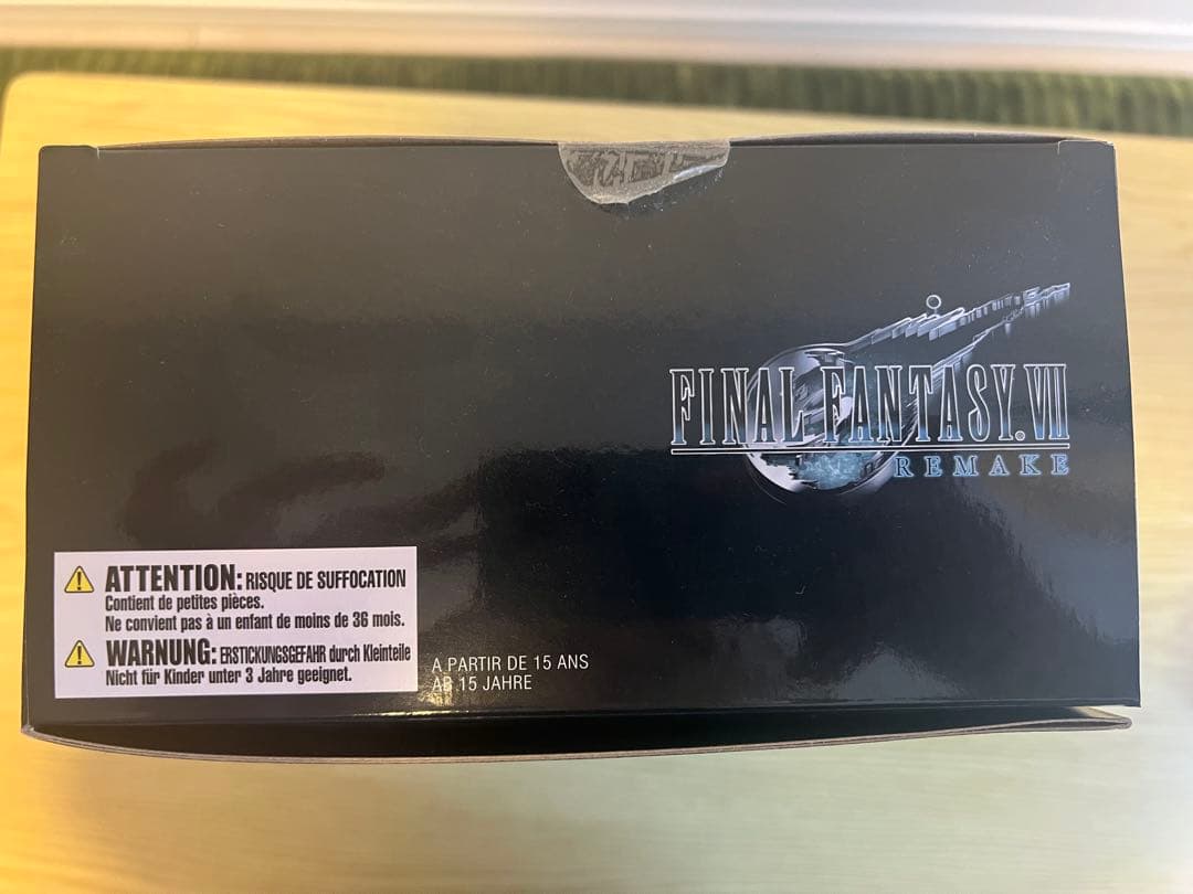 PLAYARTS改 FF7 リメイク　レノ　フィギュア