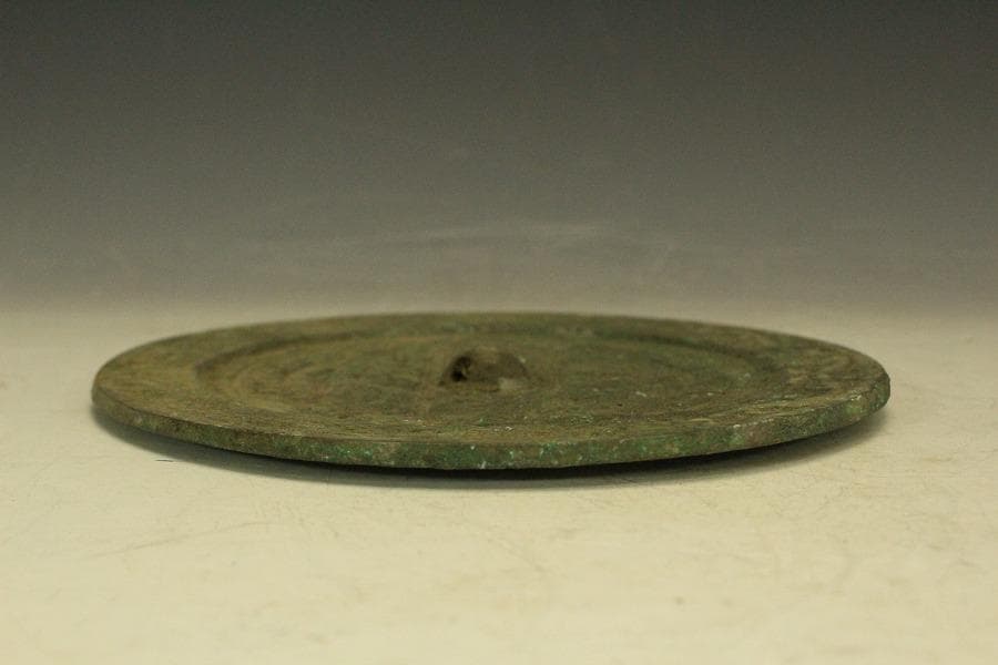 中国美術 青銅鏡 饕餮紋 時代物(HA506)