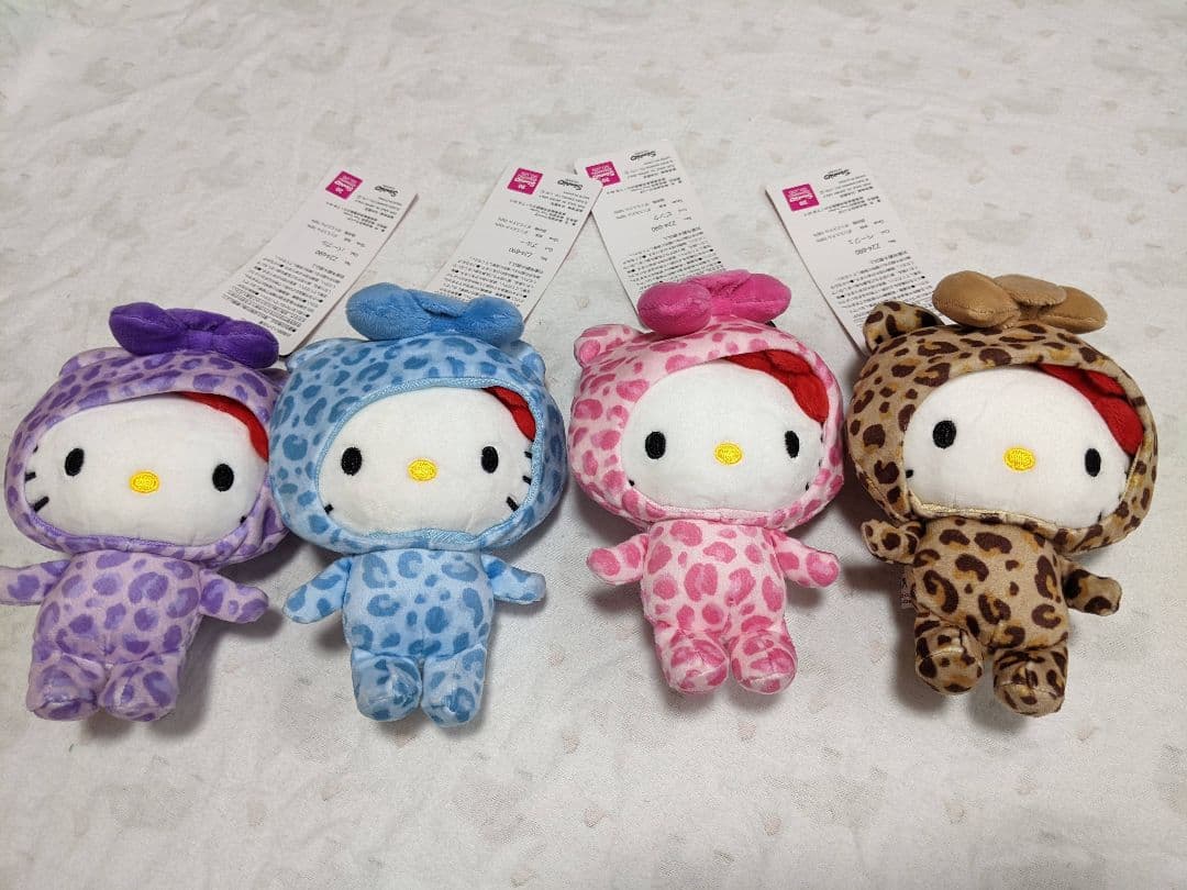 アベイル　サンリオ　キティ　ヒョウ柄キティ　マスコットチャーム
