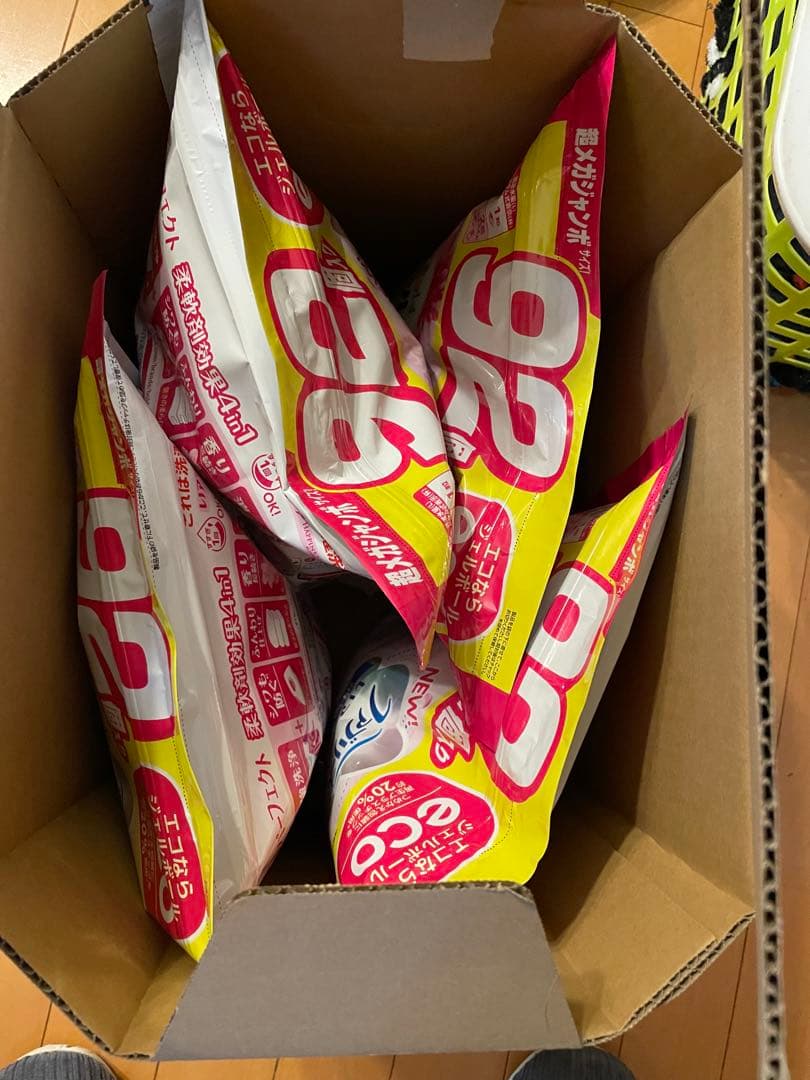 新品未開封／ボールド ジェルボール4D プレミアムブロッサム 92個×4