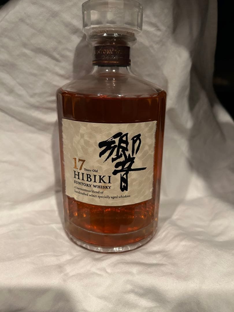 サントリー　響　17年　未開封品