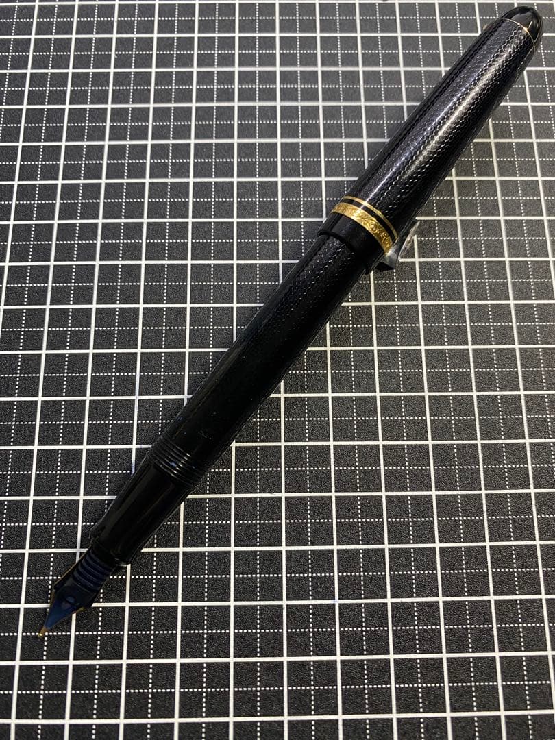 PILOT CUSTOM 網目　万年筆　字幅M