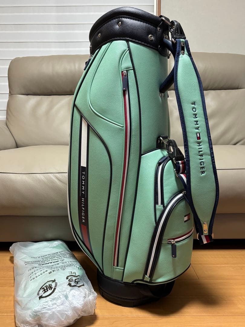   トミーヒルフィガー 2025 キャディバッグ 美品