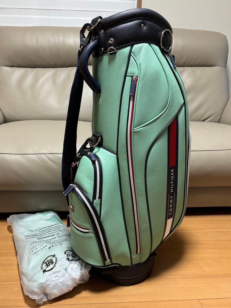   トミーヒルフィガー 2025 キャディバッグ 美品