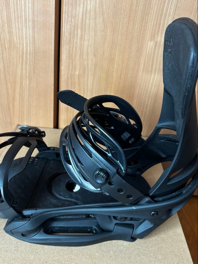 2025-26 BURTON MEN'S CARTEL EST Mサイズ