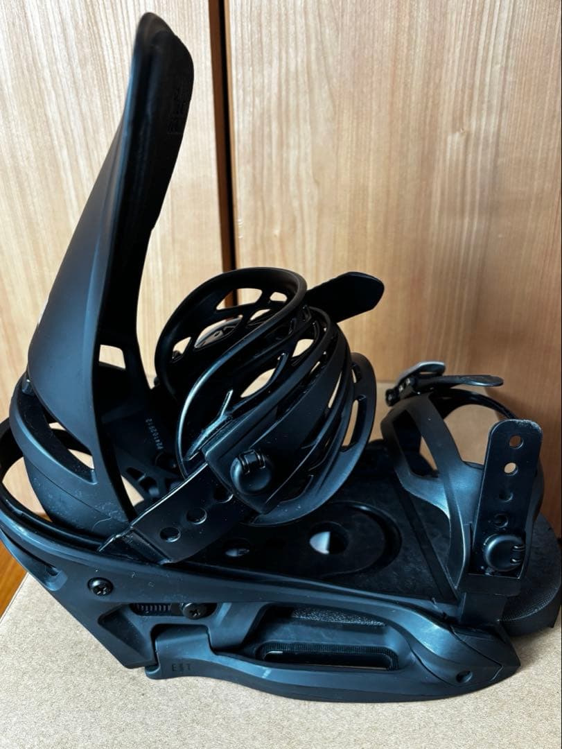 2025-26 BURTON MEN'S CARTEL EST Mサイズ