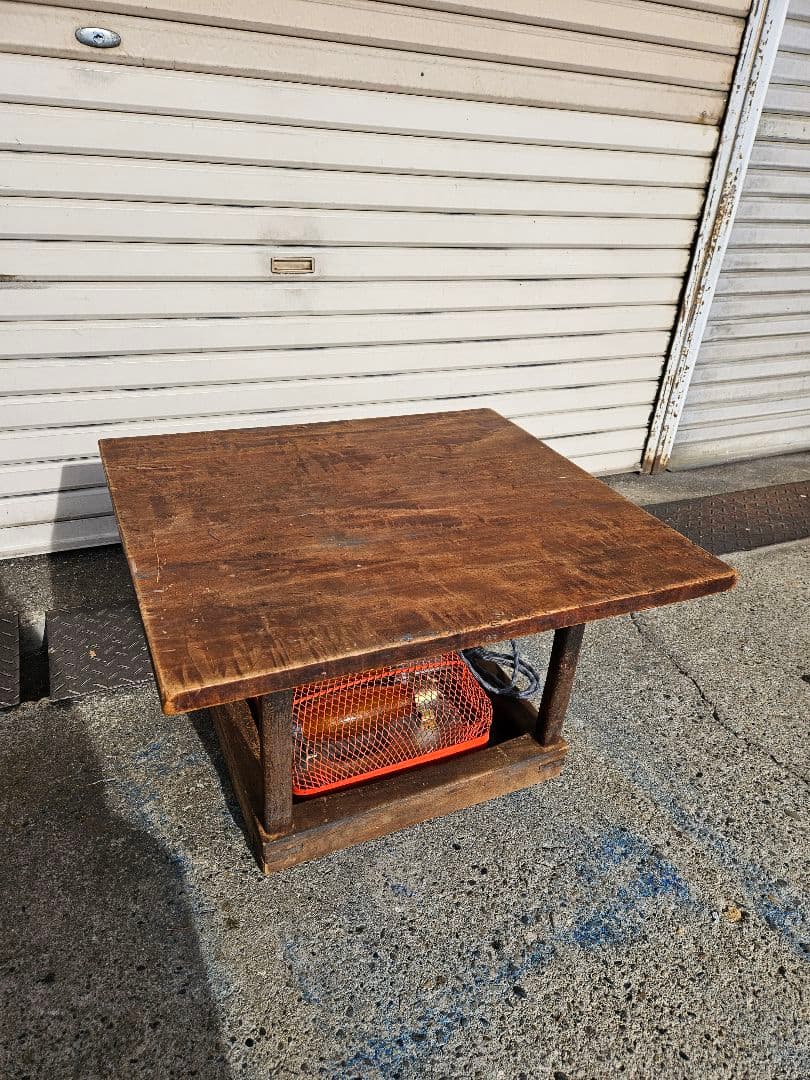 ジャパンアンティーク 古い櫓炬燵 レトロ 無垢材 天板 ヒーターユニット付き