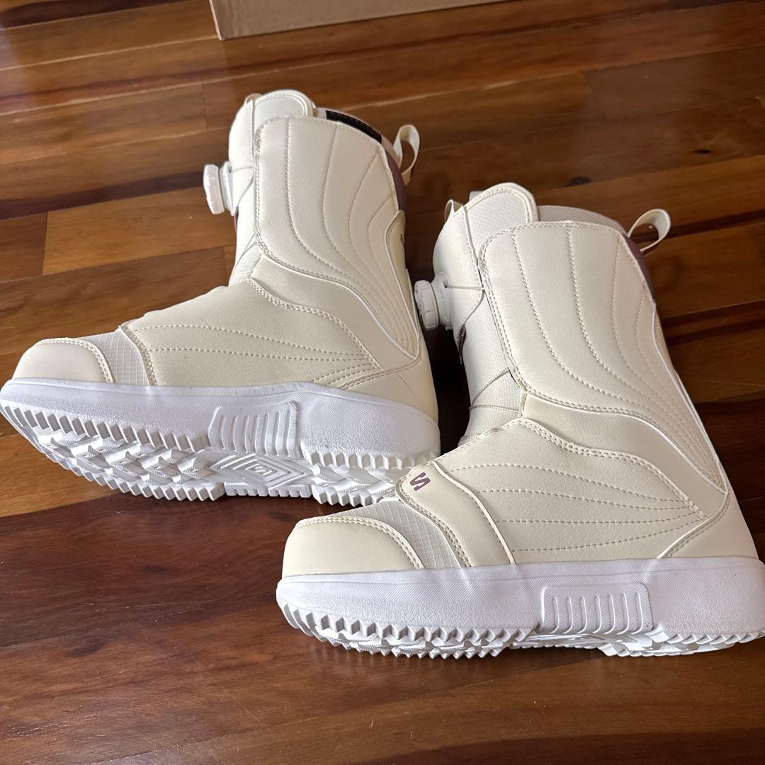 SALOMON スノーボードブーツ ホワイト