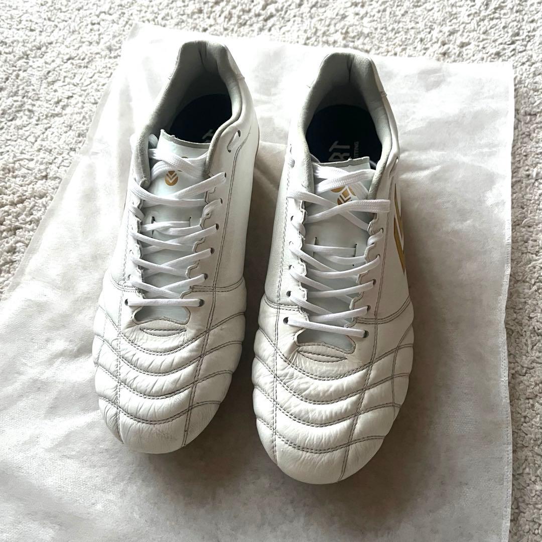 hummel ヴォラートⅢ PRO 26.5cm