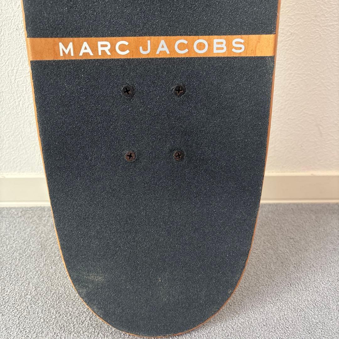 マークジェイコブス　スケートボード