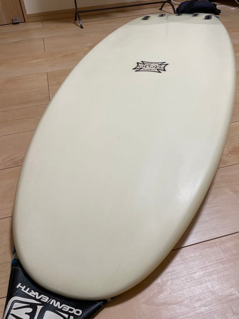 Taka　MOJO EPS DOUBLE ENDER5'8 31L位