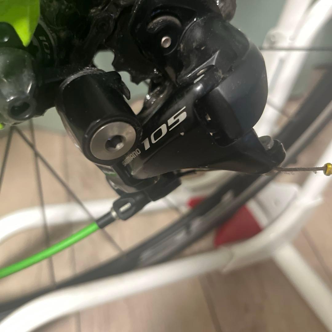 Cannondale ロードバイク CAAD8 105グリーン　おまけ色々