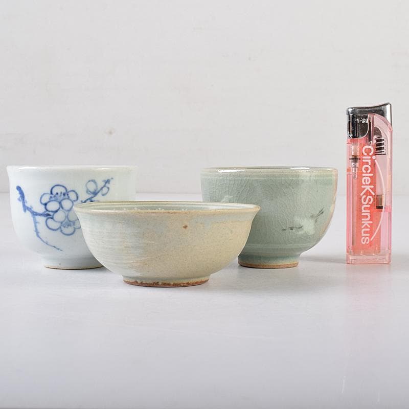 韓国人間文化財柳海剛（柳根瀅）作　象嵌鶴雲文など　盃　3点　共箱　D　R8482