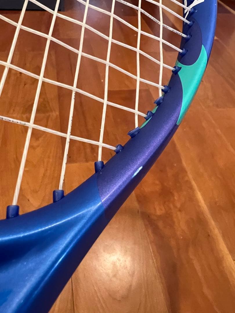 美品　ジュニア用 ヨネックス EZONE 26 硬式テニスラケット YONEX