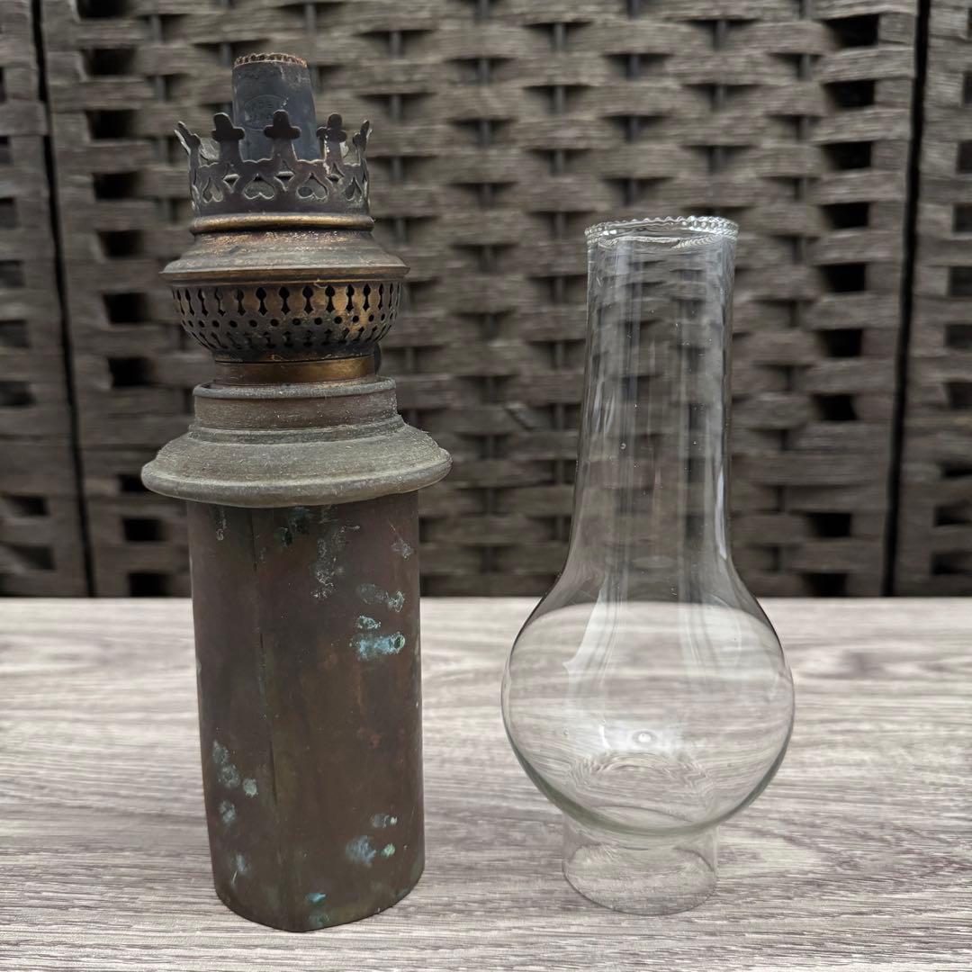 【希少】 オイルランプ 木製台 古道具　　　アンティーク