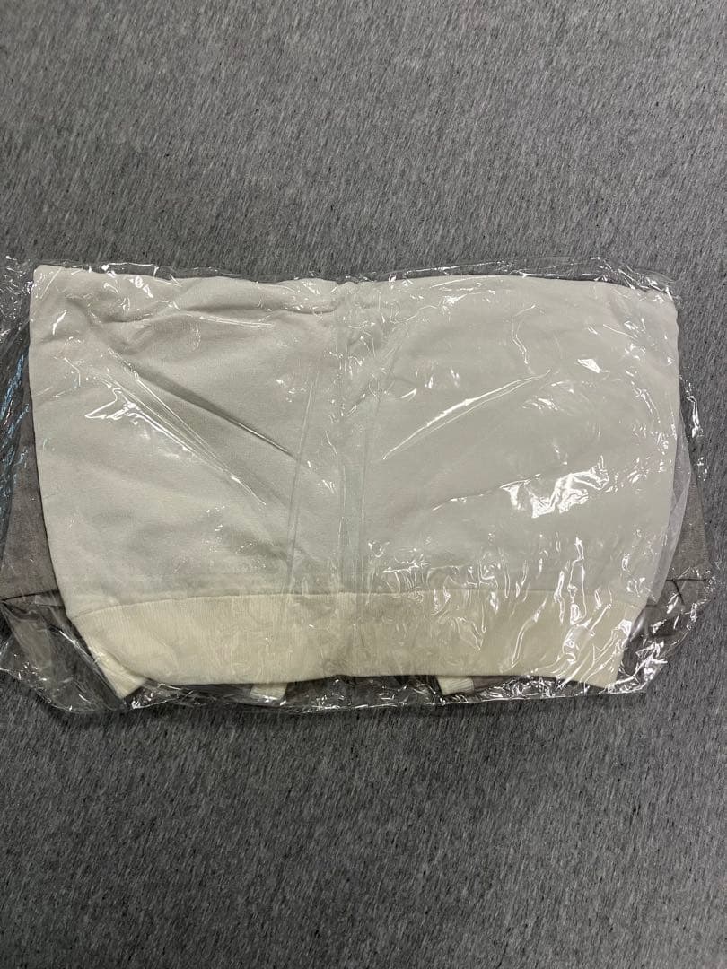 新品23区ゴルフ　レディーズ　Vネックセーター ホワイト　グレー　Mサイズ