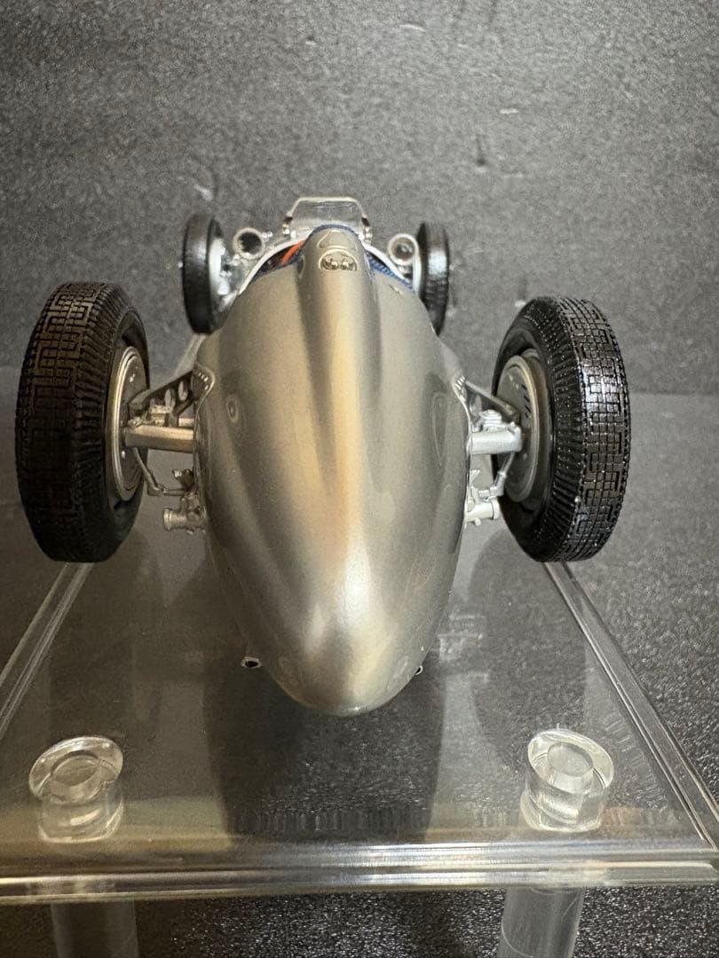 CMC 1/18 メルセデス・ベンツ W154 1938