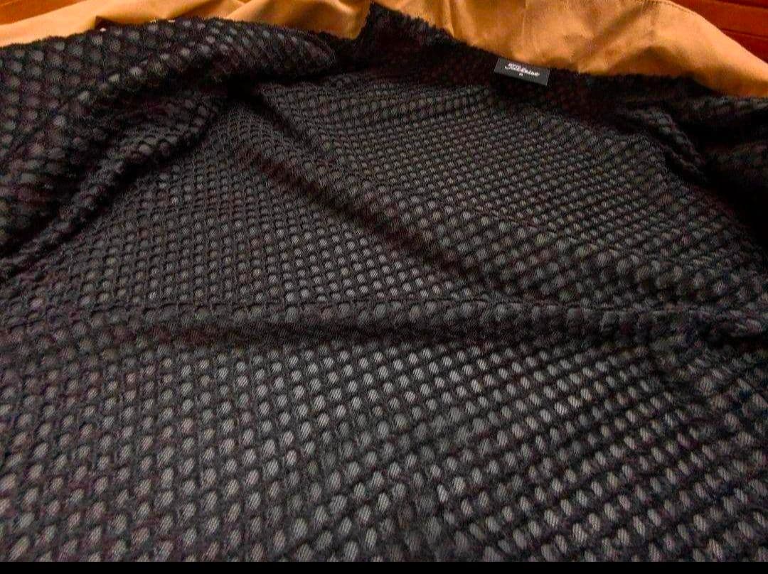 新品　タイトリスト　メルセデス・ベンツコラボジャケット　Mサイズ　ベージュ