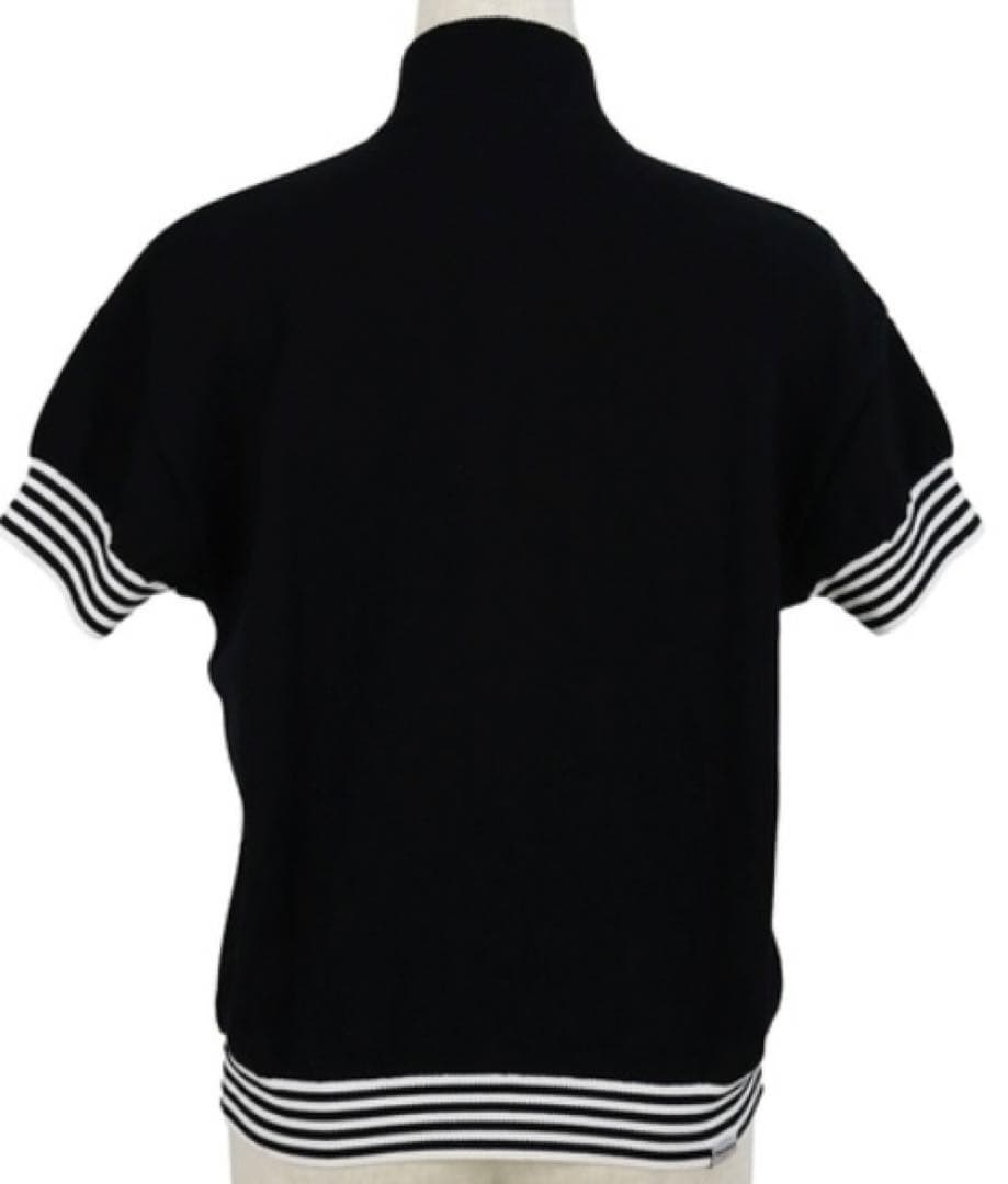 半袖ニット　春夏モデル　Black＆White