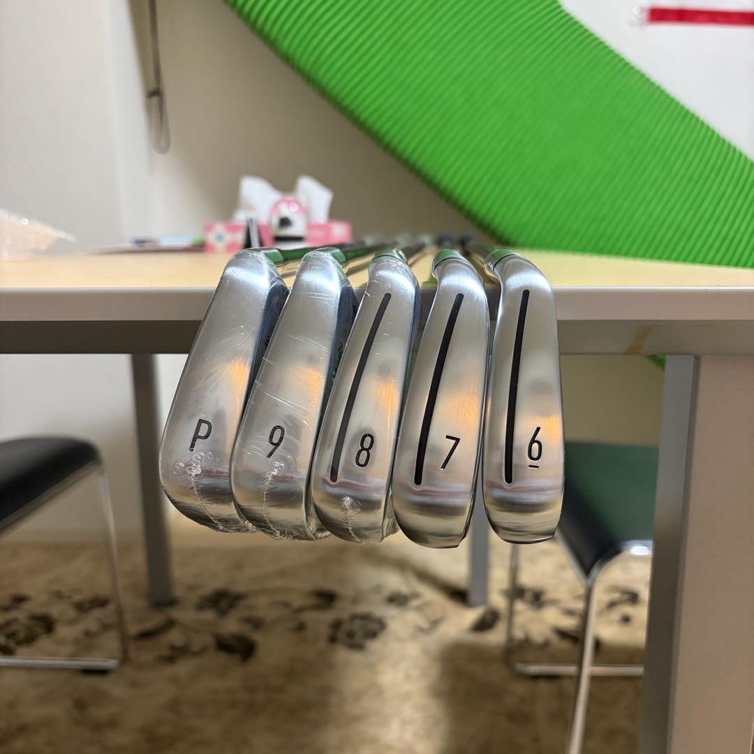 【新品未使用】TaylorMade QI アイアン 5本セット 6〜P