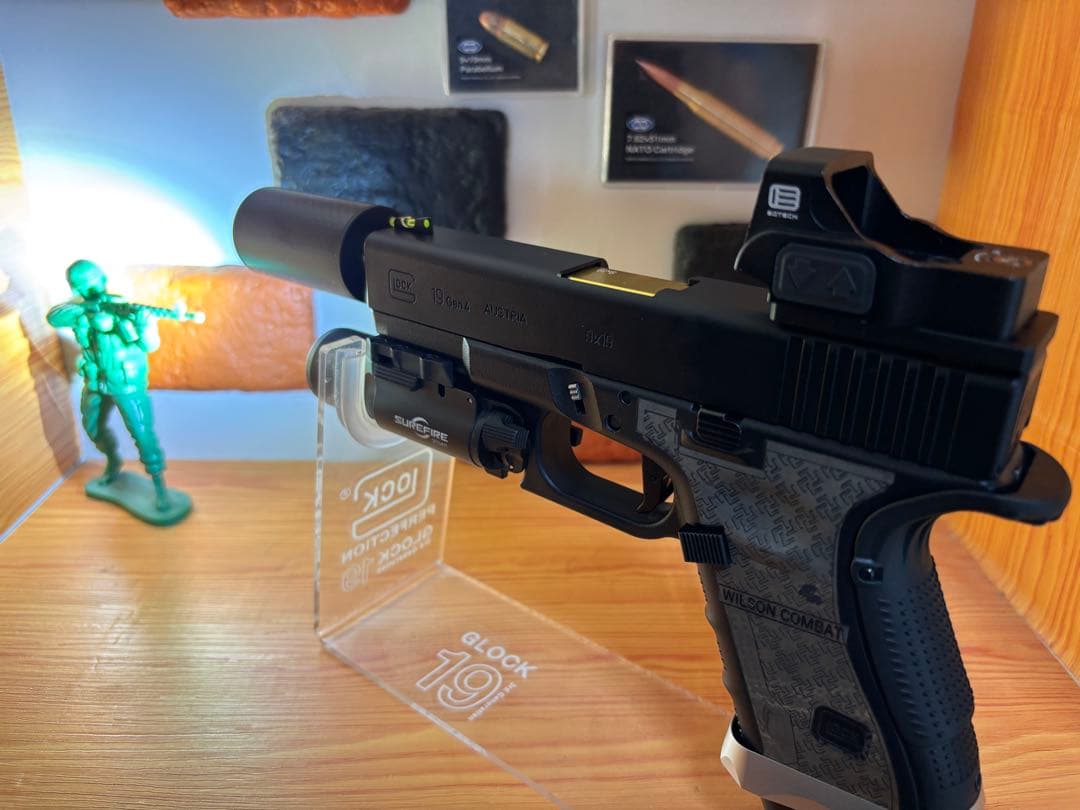 カスタム多数　東京マルイ　グロック19 Gen.4 カスタム品