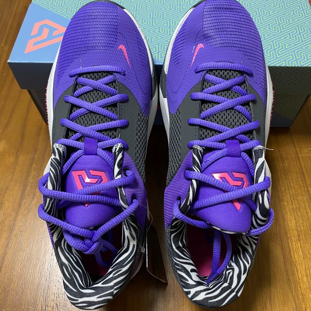 シューズ(男性用) NIKE ZOOM FREAK 4