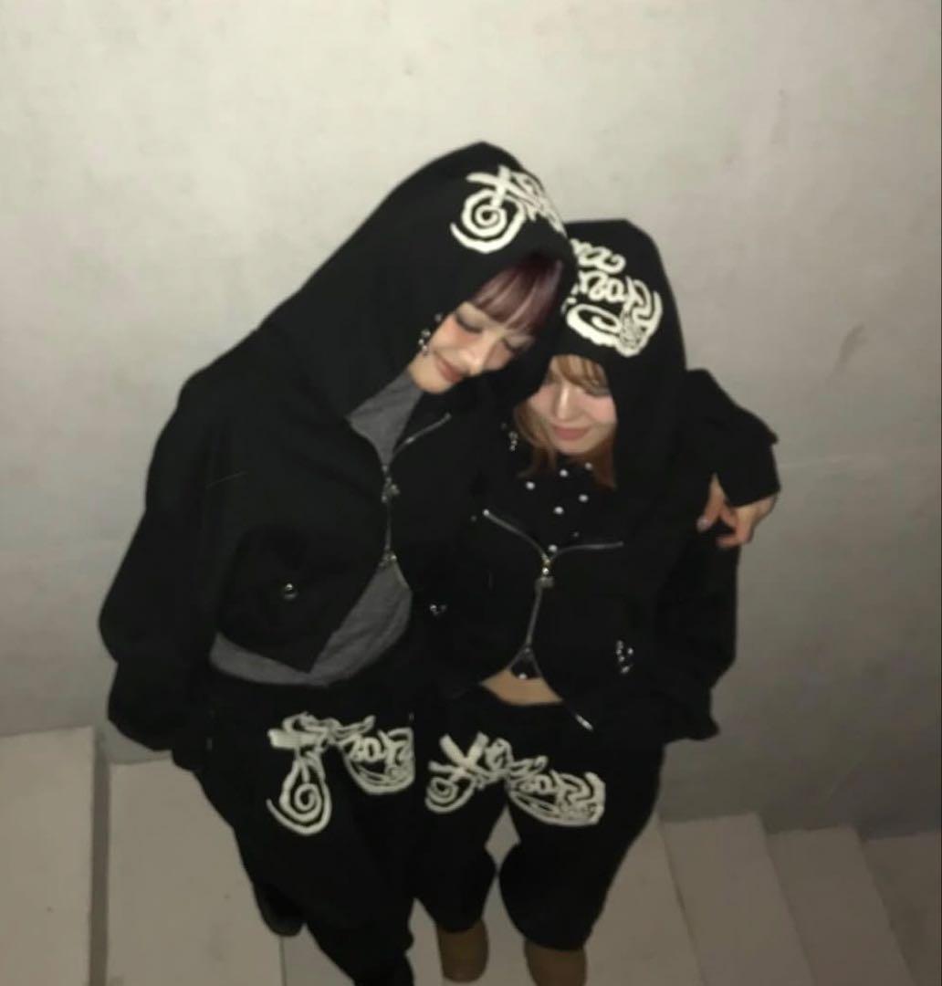 Cropped Zip Hoodie［Mサイズ］