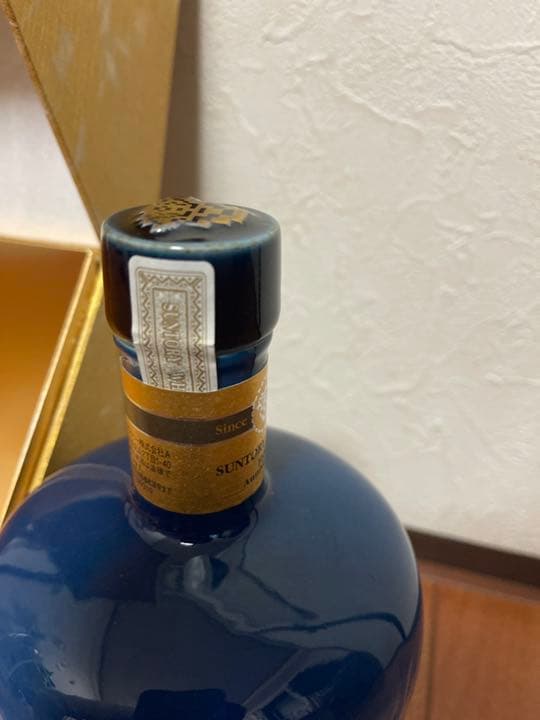 サントリー 創業100周年記念ウイスキー　感謝百年  有田焼