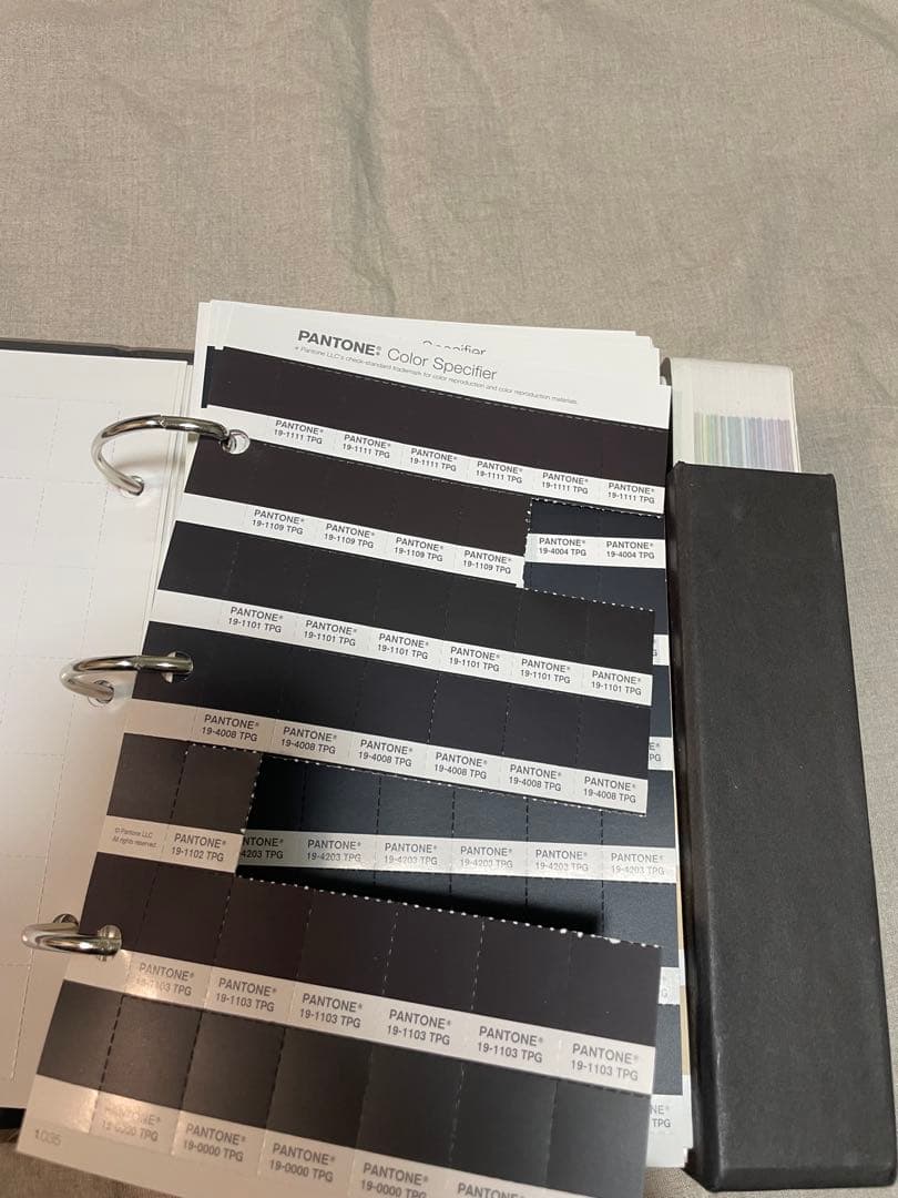 その他 Pantone fashion  interior 1 TPG