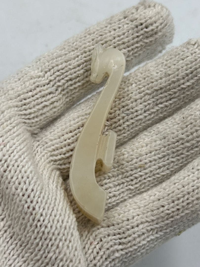 砡雕刻 根付 白玉 和田玉 中国古美術 アクセサリー 重さ約 16g