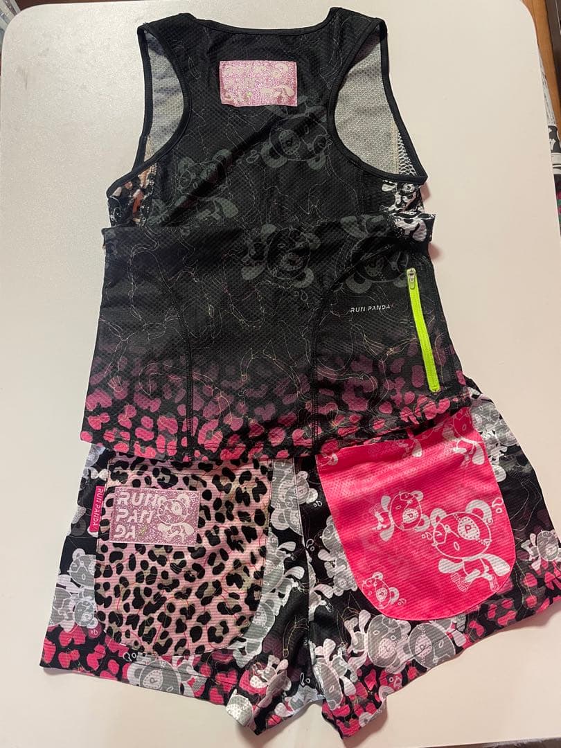 RUN PANDA ランニングタンクトップ&ショートパンツ