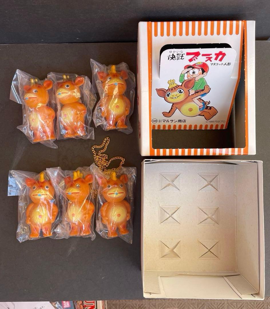 怪獣ブースカ　マスコット人形　M1号　6個入り箱付き　開封品