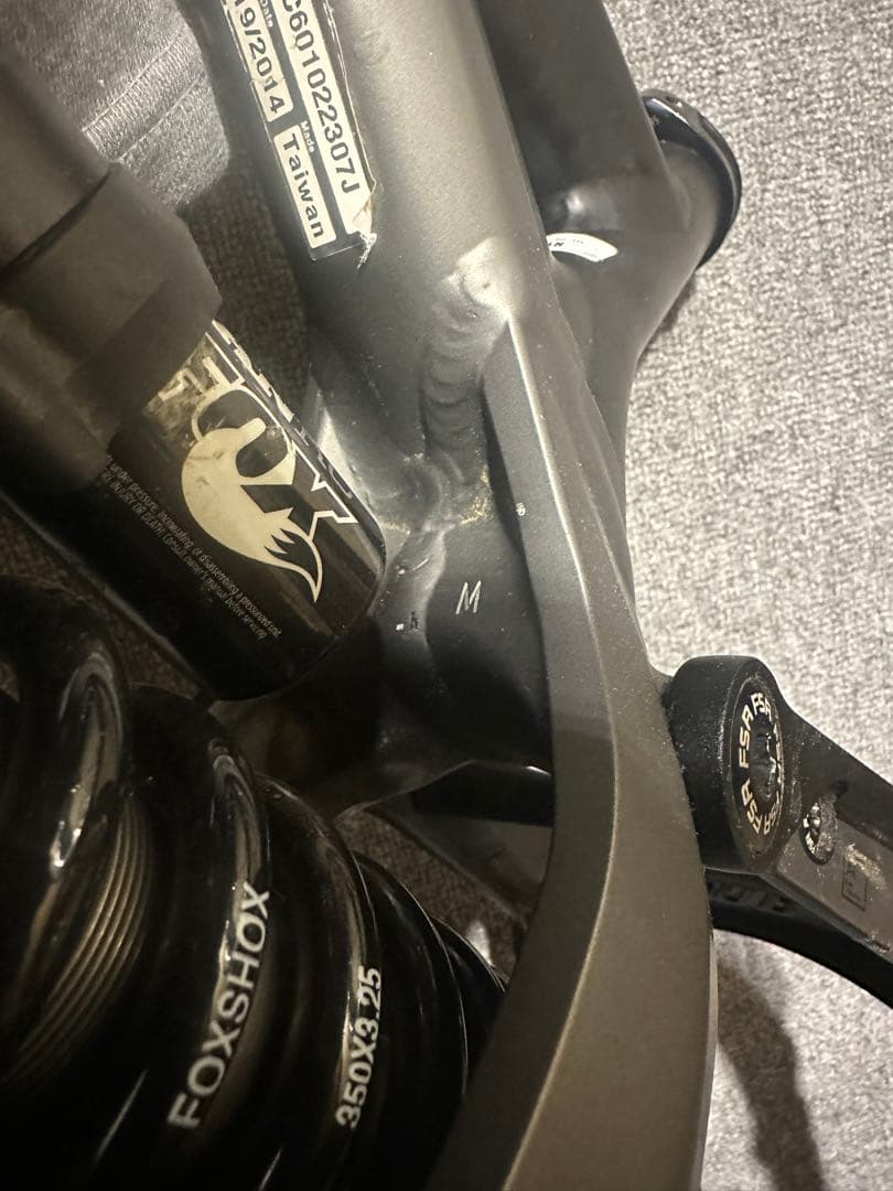 スペシャライズド　DEMO