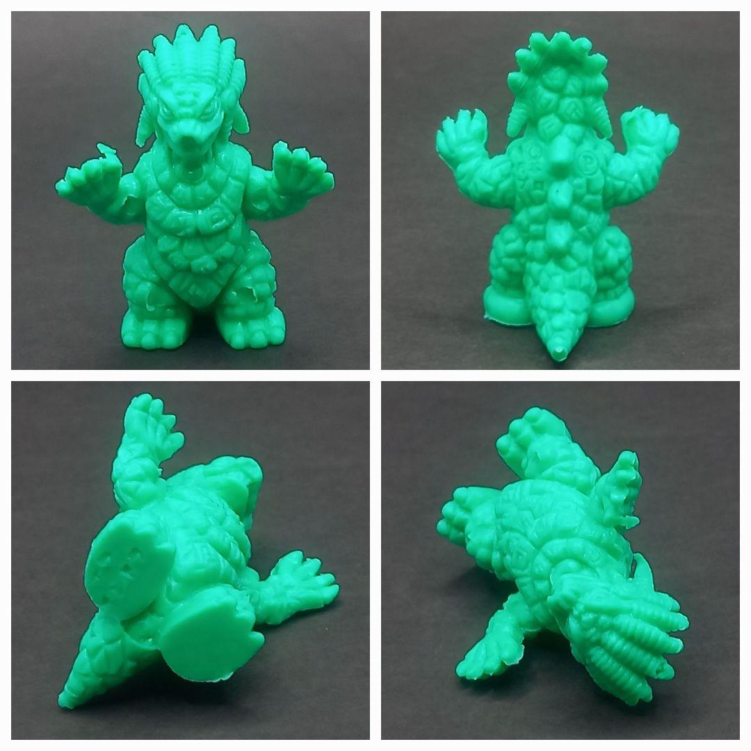 【ヤークスン出品】80獣25体 ウルトラ怪獣 消しゴム 特撮 当時もの