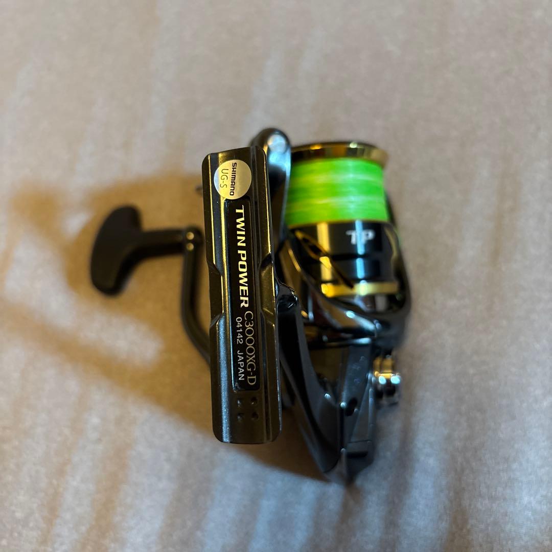 SHIMANO 20ツインパワーC3000XG