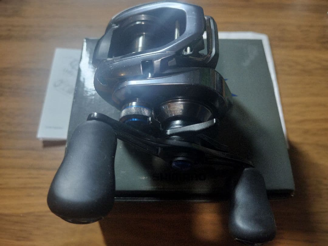 シマノ　ベイトリール　24 SLX 70 XG