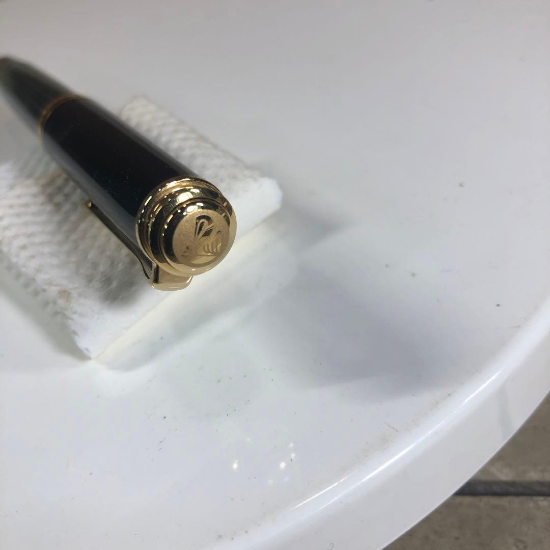 Pelikan 万年筆 M400 グリーン/ブラック　F 細時タイプ　未使用✨