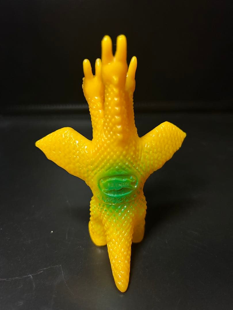 m1号 ブルマァク復刻　キングギドラ　ミニソフビ　HMV限定