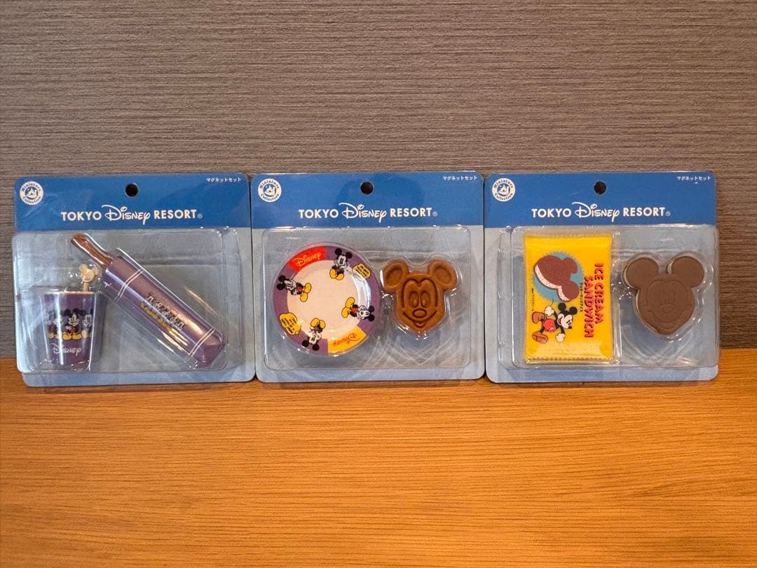 ☆希少　レア　ディズニー　マグネット　パークフード　チュロス　ワッフル　アイス