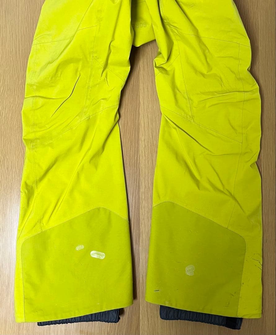 パタゴニア　W’sパウスレイヤービブ　XSサイズ