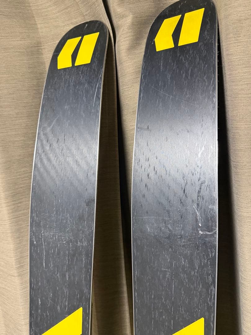 スキー ARMADA JJ 175cm marker griffon gripwalk