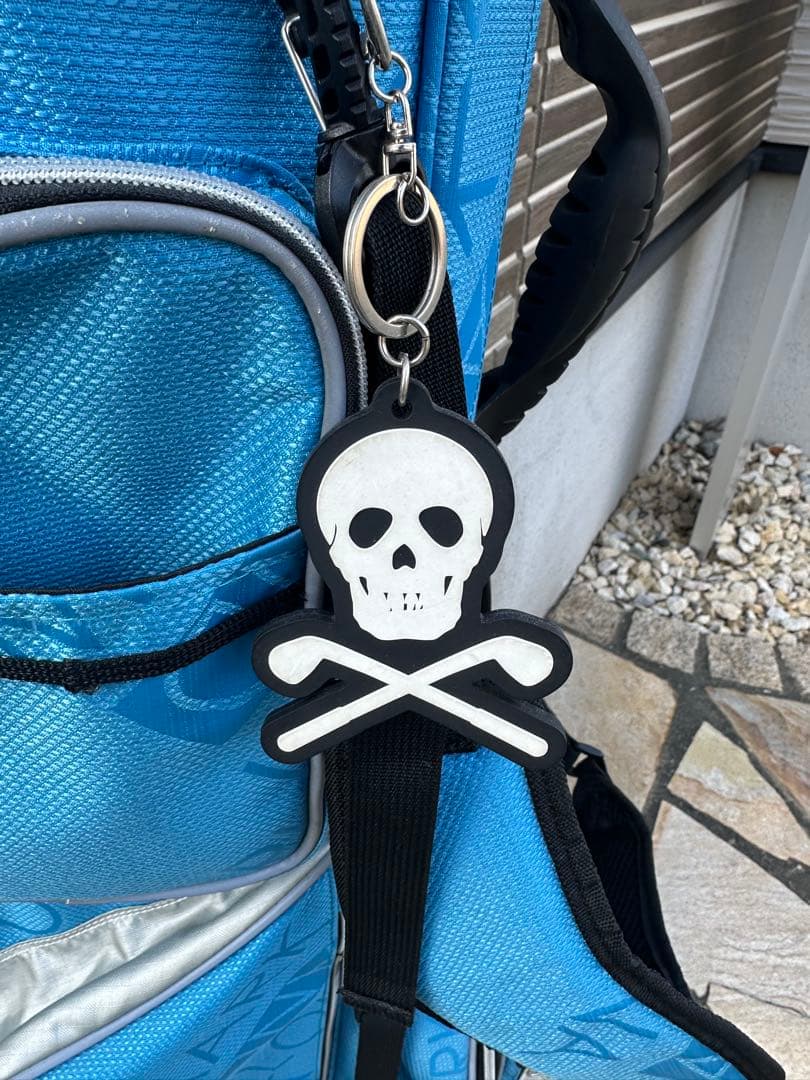 マークアンドロナ　キャディバッグ スカルキーホルダー付き