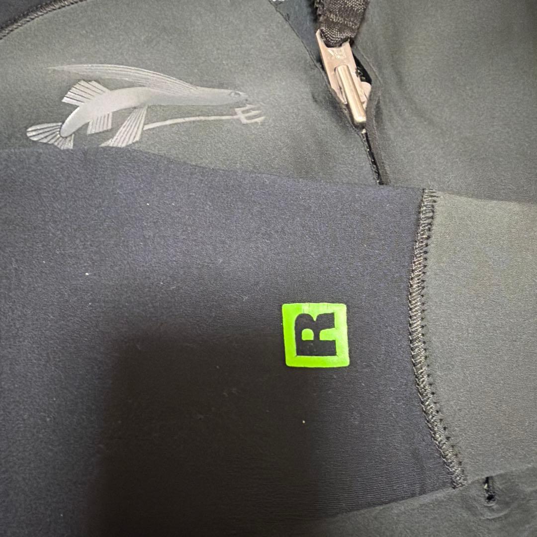 パタゴニア ウェットスーツ　フルスーツ　Sサイズ表記