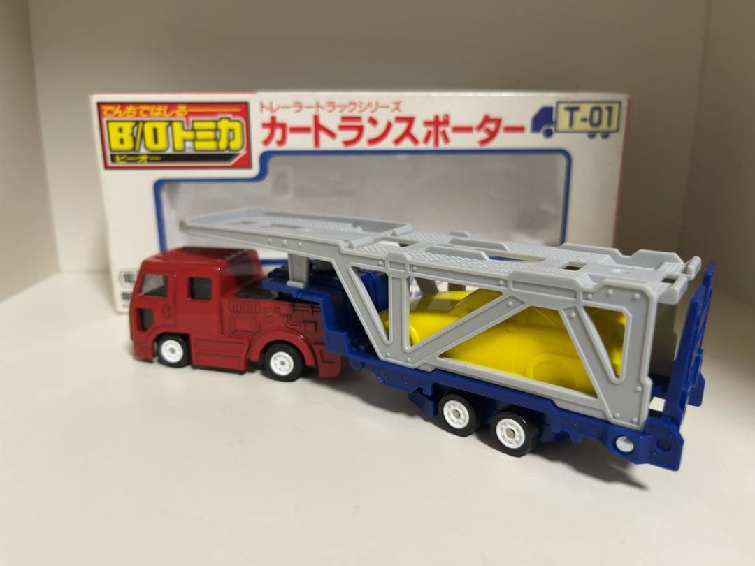 【新品未使用】B/Oトミカ カートランスポーター 日本製 品番1